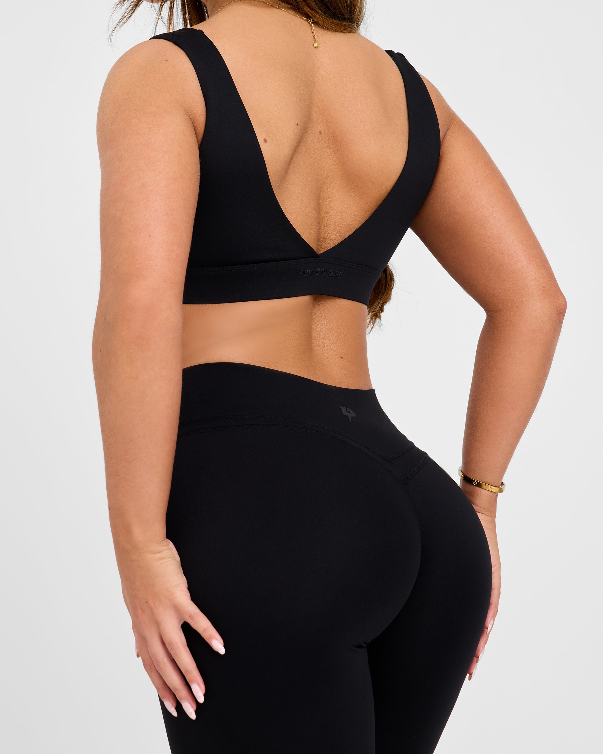 Sujetador deportivo Legacy Ultimate con cuello en V